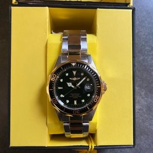 NWT Invicta 8934 Pro Diver